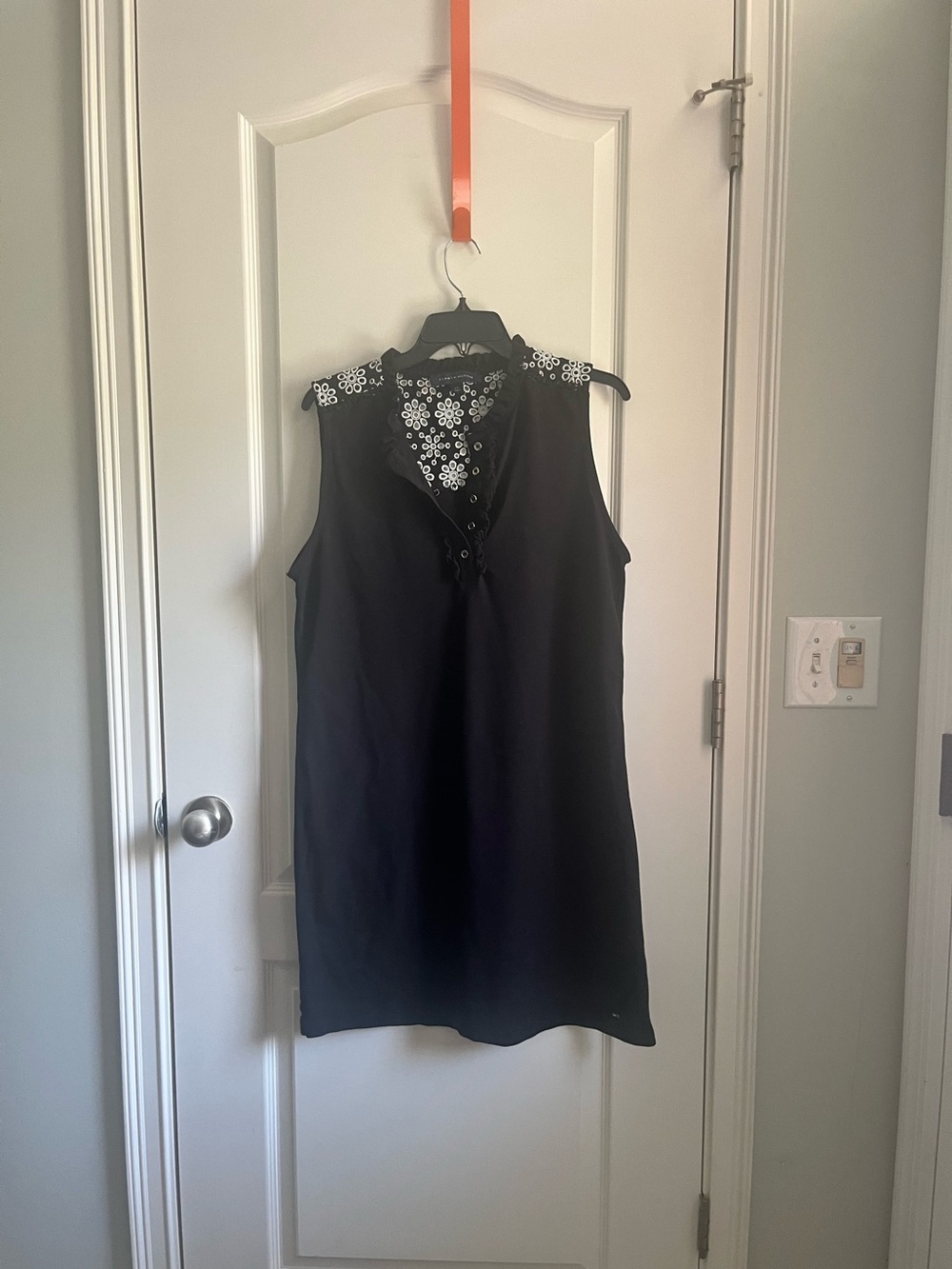 Tommy Hilfiger Black Stretch Eyelet Ruffled Sleeveless Dress